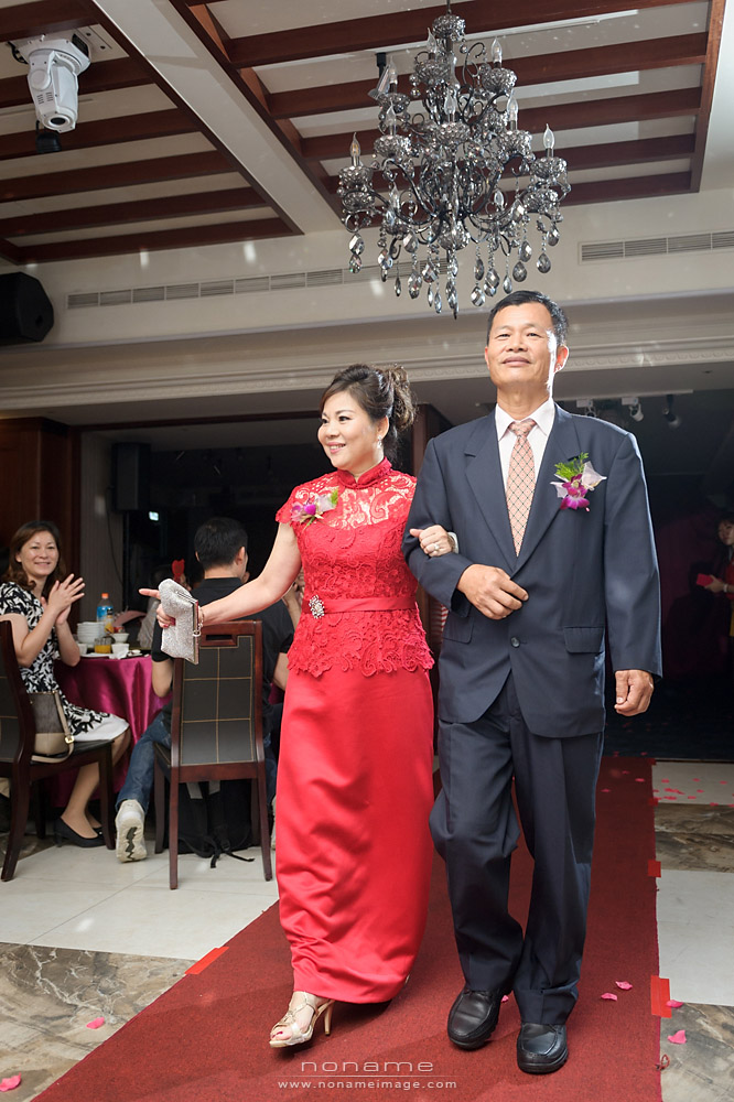 台中婚攝推薦,台北婚攝推薦,ptt婚攝推薦,婚禮紀錄,台北邊田庄松江旗艦店