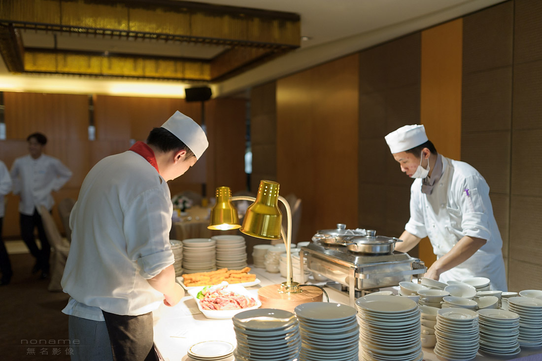 活動紀錄,中秋晚會,尾牙,春酒,裕元花園飯店,遇見喬安娜,磐鈺建設,徐曉瑩Carmen,小丑魔幻秀,波波打嗝氣泡飲,MAMAK檔馬來料理,羅布森冊惦,活動攝影