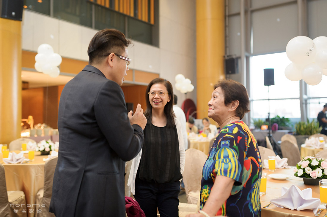 活動紀錄,中秋晚會,尾牙,春酒,裕元花園飯店,遇見喬安娜,磐鈺建設,徐曉瑩Carmen,小丑魔幻秀,波波打嗝氣泡飲,MAMAK檔馬來料理,羅布森冊惦,活動攝影