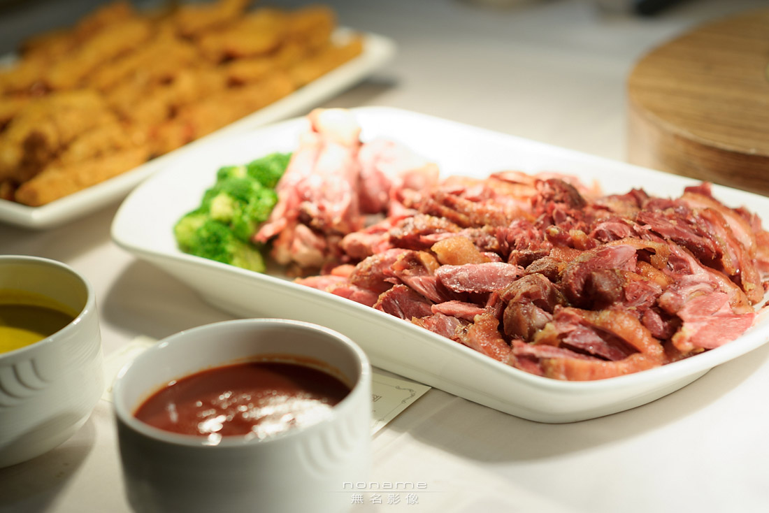 活動紀錄,中秋晚會,尾牙,春酒,裕元花園飯店,遇見喬安娜,磐鈺建設,徐曉瑩Carmen,小丑魔幻秀,波波打嗝氣泡飲,MAMAK檔馬來料理,羅布森冊惦,活動攝影